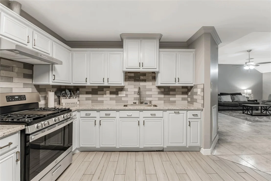 Photo of 13751 Sablesprings Lane