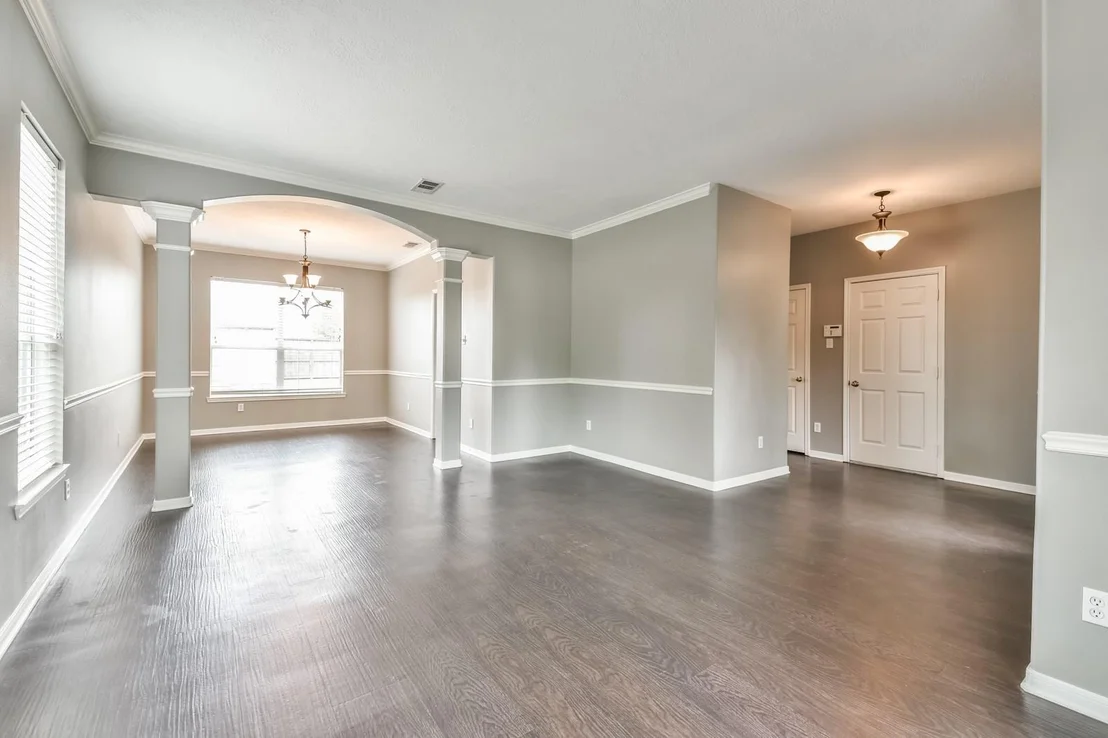 Photo of 6122 Spanish Oak Drive