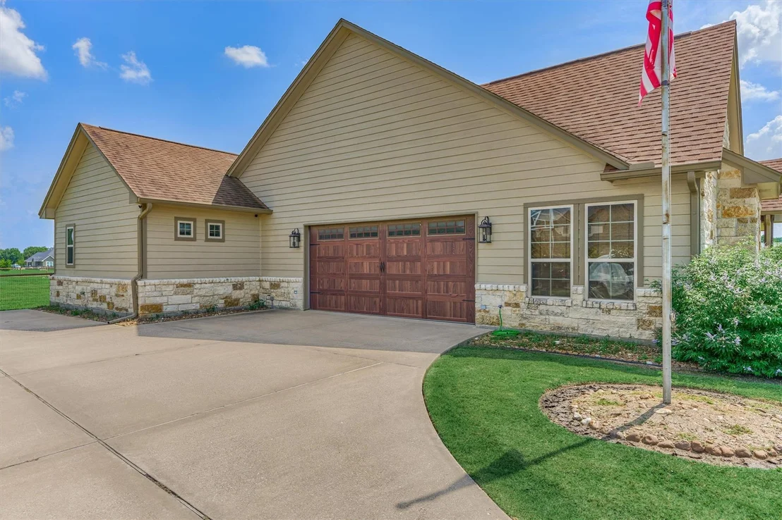Photo of 106 Longhorn Loop