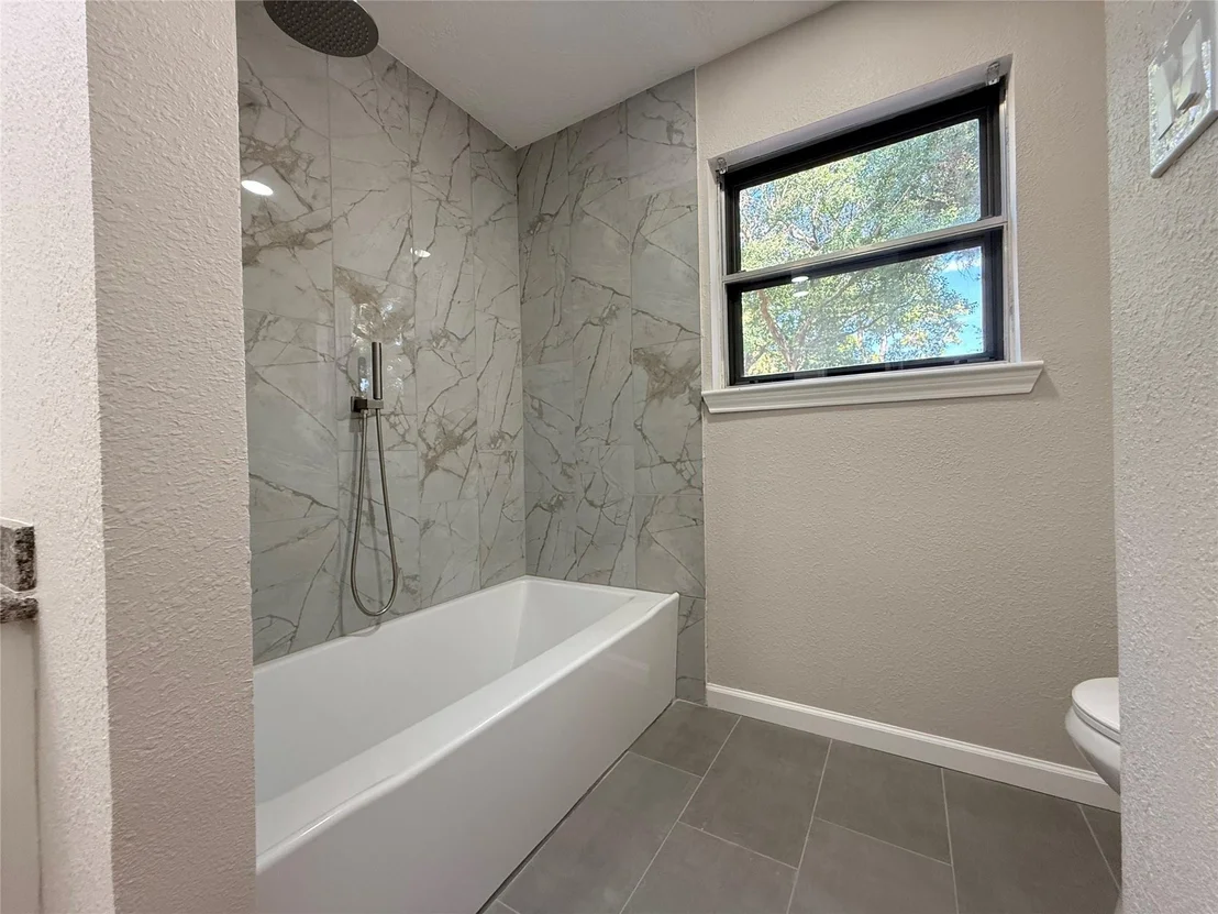 Photo of 4810 Theall Road