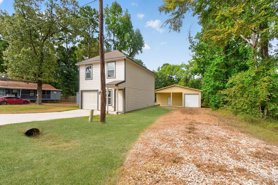 Photo of 155 Cherry Tree