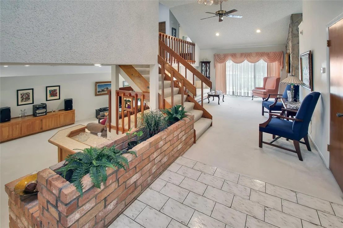 Photo of 19538 Enchanted Oaks Drive