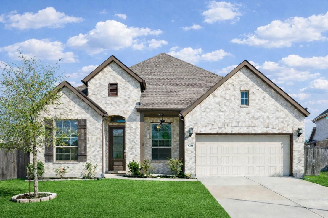Photo of 26110 Lazywaters Drive