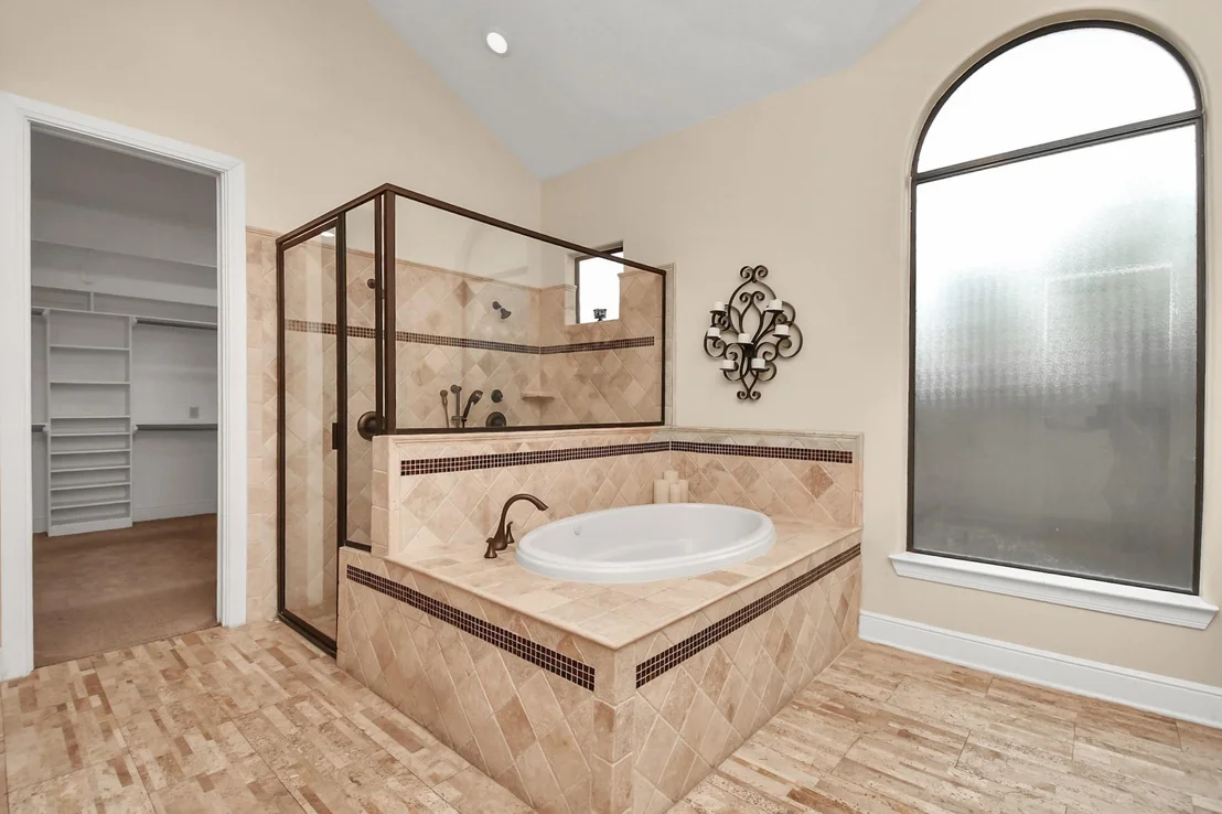 Photo of 1611 Lynnview Drive