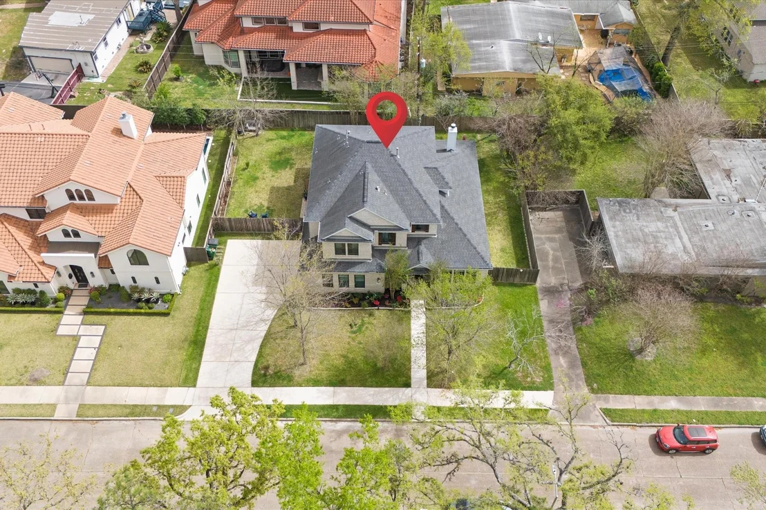 Photo of 418 Isolde Drive