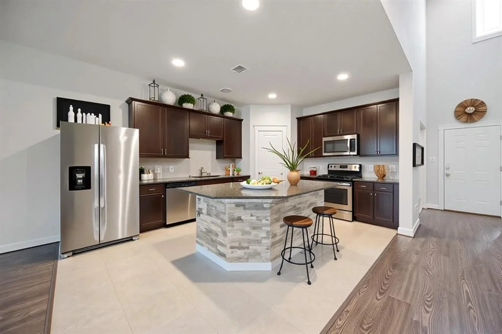 Photo of 2726 Little Caney Way