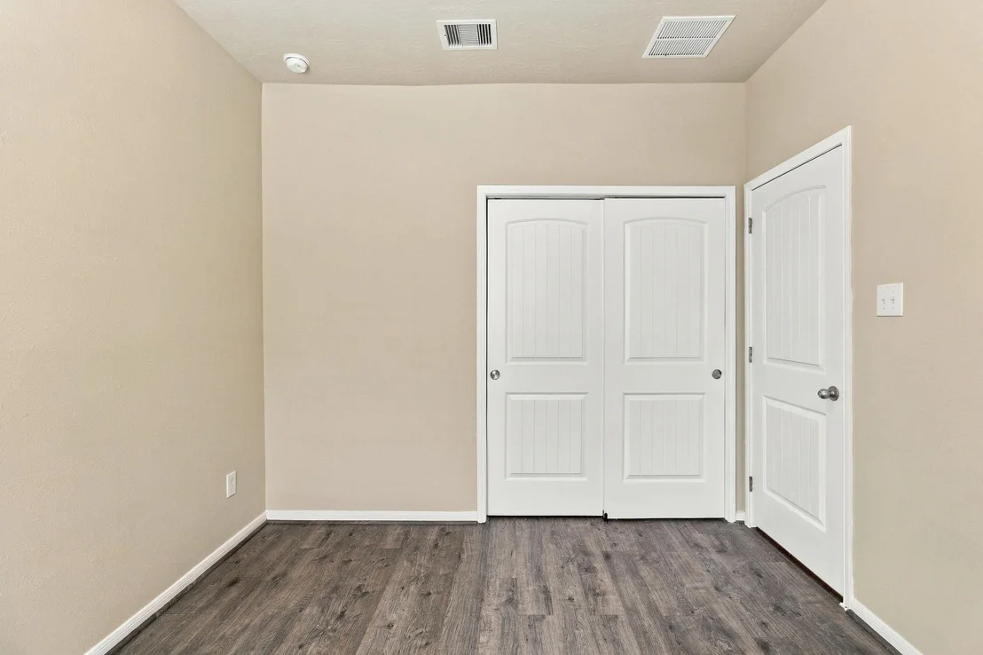 Photo of 8117 E Pine Creek Bend
