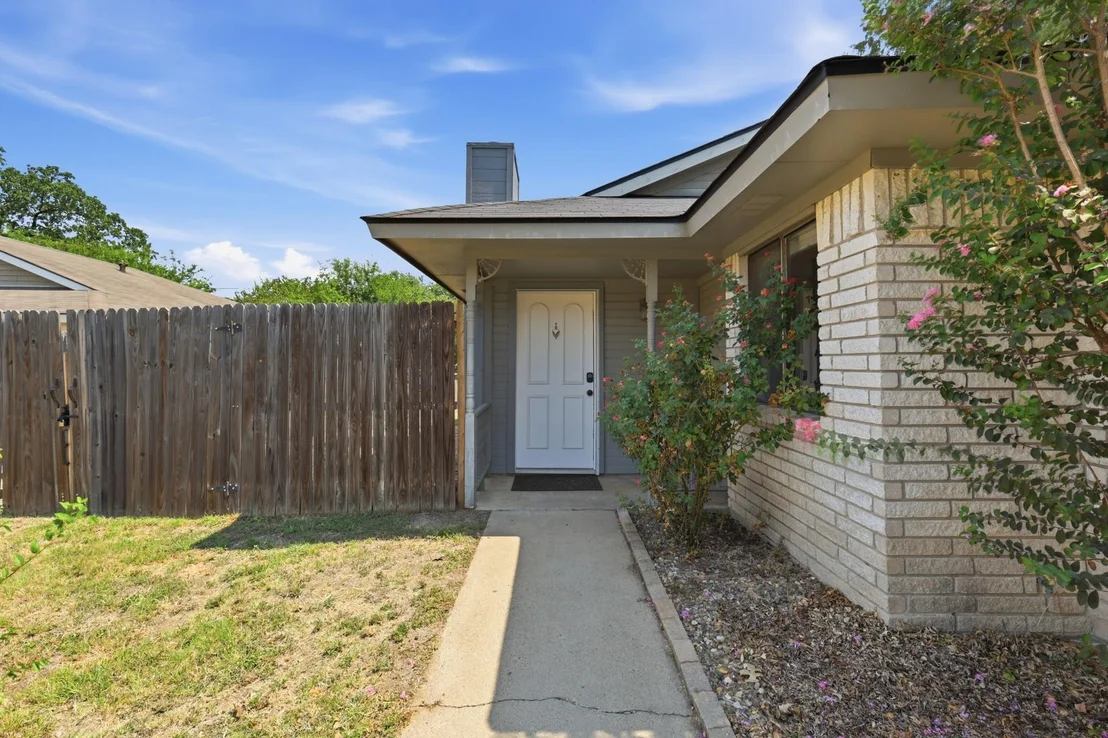Photo of 3113 Larkspur Circle