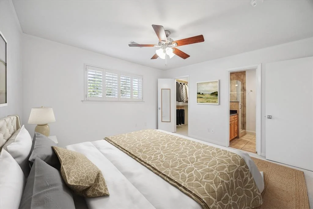 Photo of 9538 Meadowbriar Lane