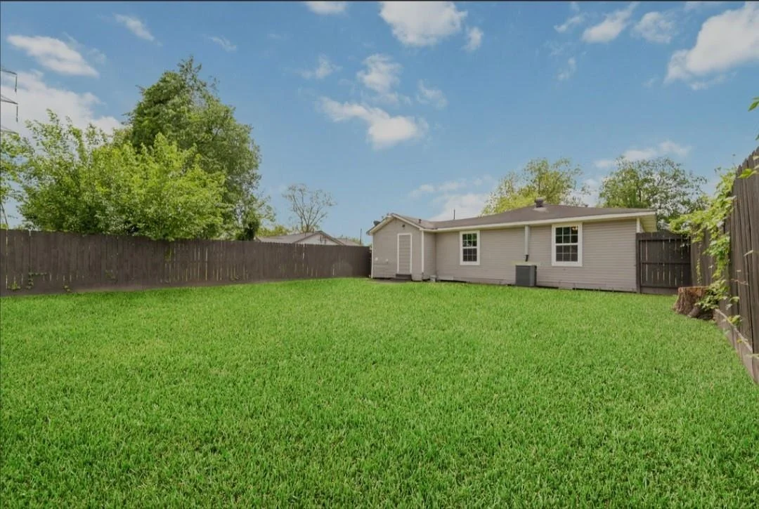 Photo of 2503 Creston Drive
