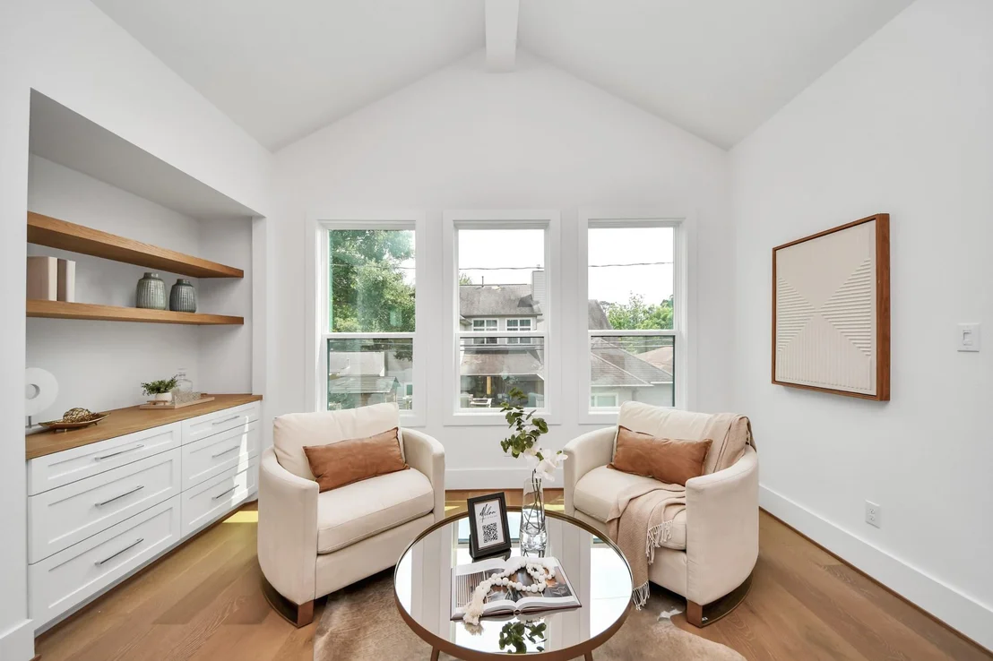 Photo of 1705 Saxon Drive