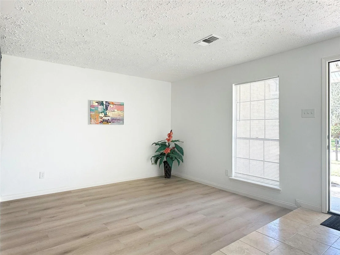 Photo of 9219 Benchley Drive