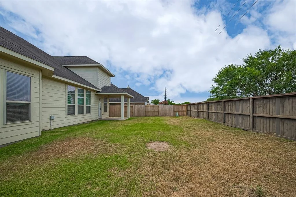 Photo of 2109 Rolling Hills Drive