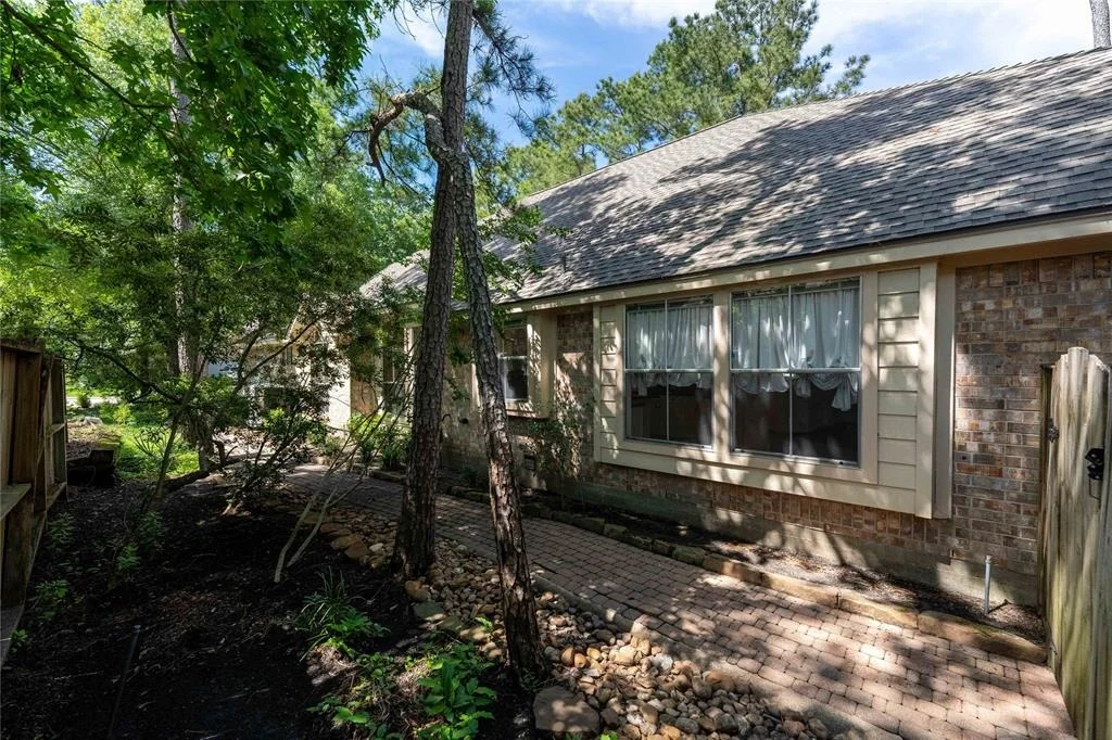 Photo of 54 N Crossed Birch Place