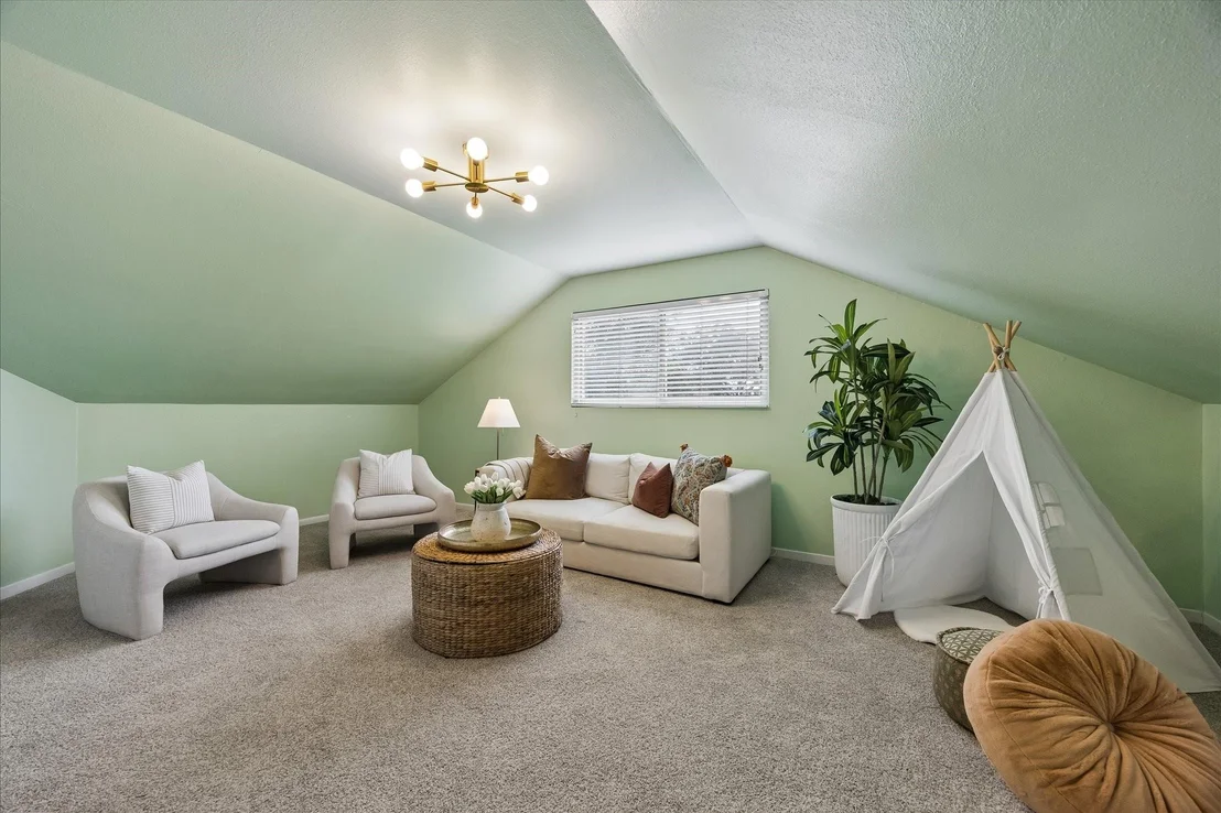 Photo of 2406 Brooktree Drive