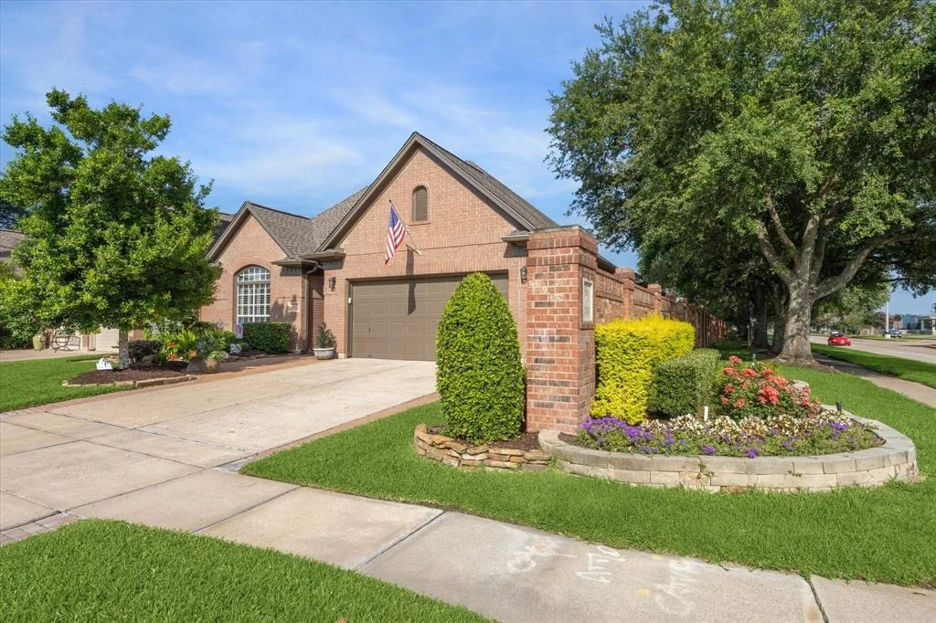 Photo of 1902 Carriage Brook Way