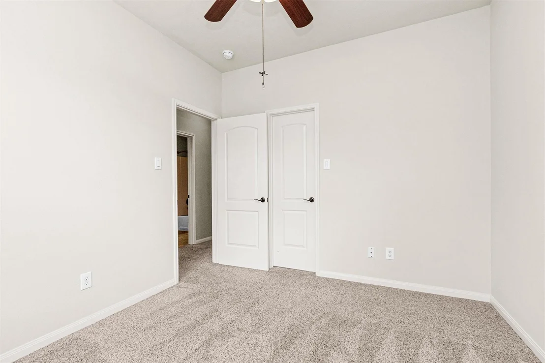 Photo of 2005 Borthwick Lane