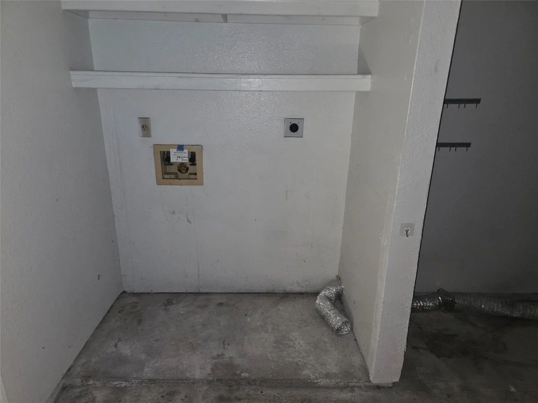 Photo of Unit 501 at 3780 Tanglewilde Street