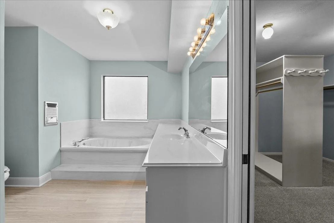 Photo of 710 Bayou Crest Circle