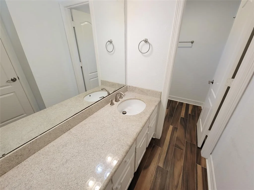 Photo of 22522 Wolfs Meadow Lane