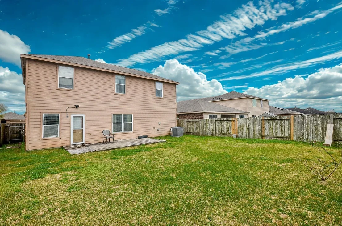 Photo of 858 Driftwood Lane
