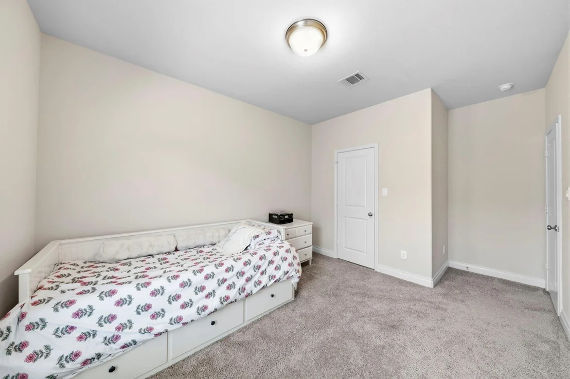 Photo of 18911 New Birmingham Drive