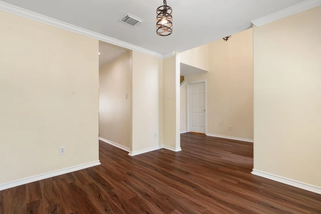 Photo of 27 Queenscliff Circle