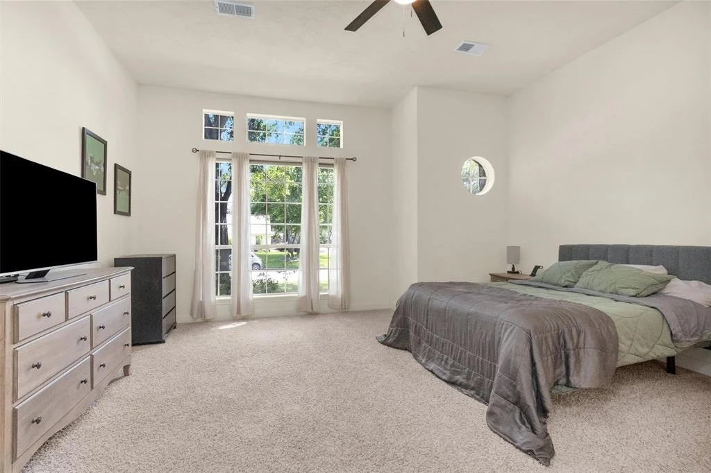 Photo of 24707 Gilbough Drive