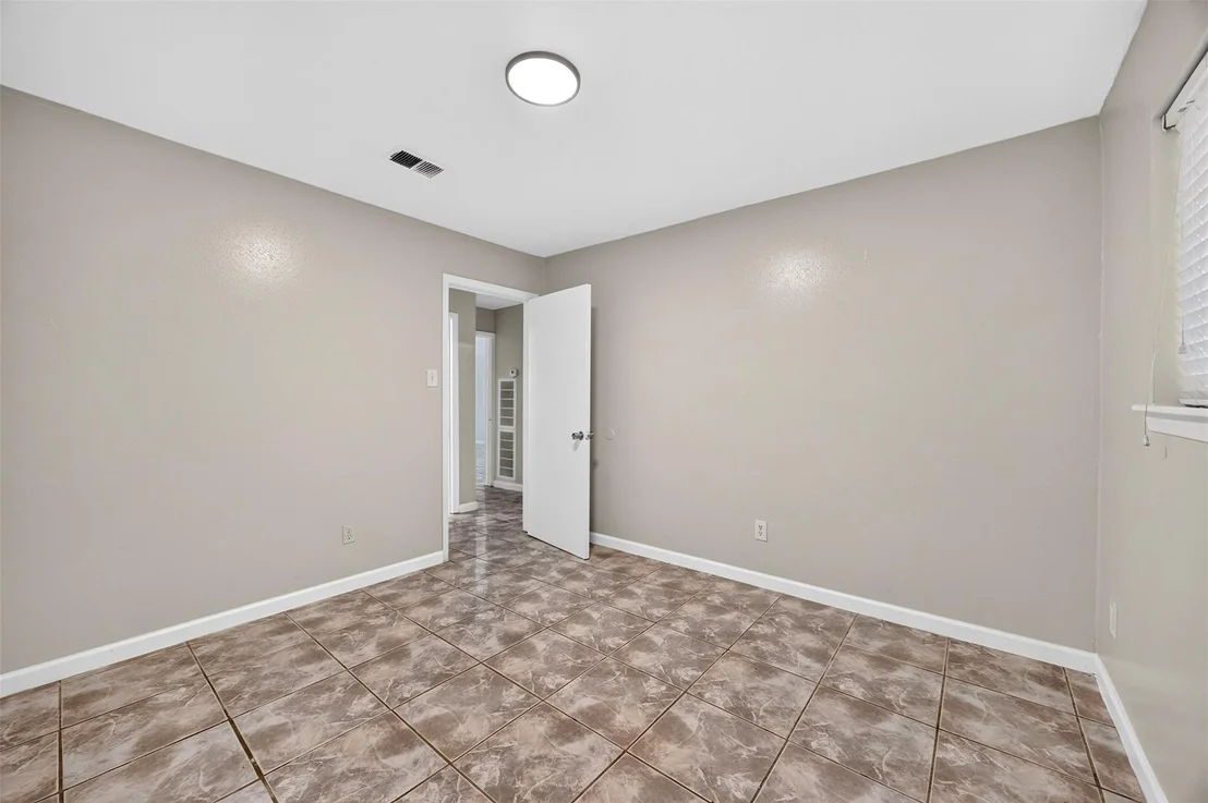 Photo of 11307 Langdon Lane