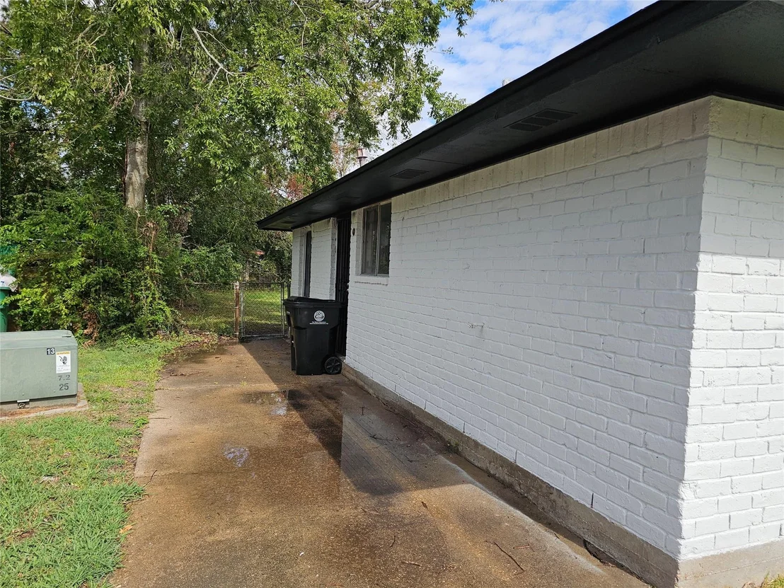 Photo of 11023 Linvale Drive