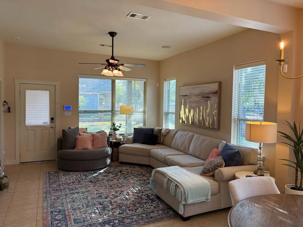 Photo of 18319 Holts Landing Drive