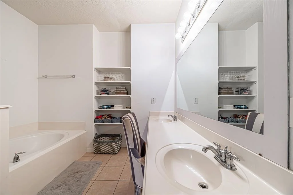 Photo of 14918 Lanai Drive