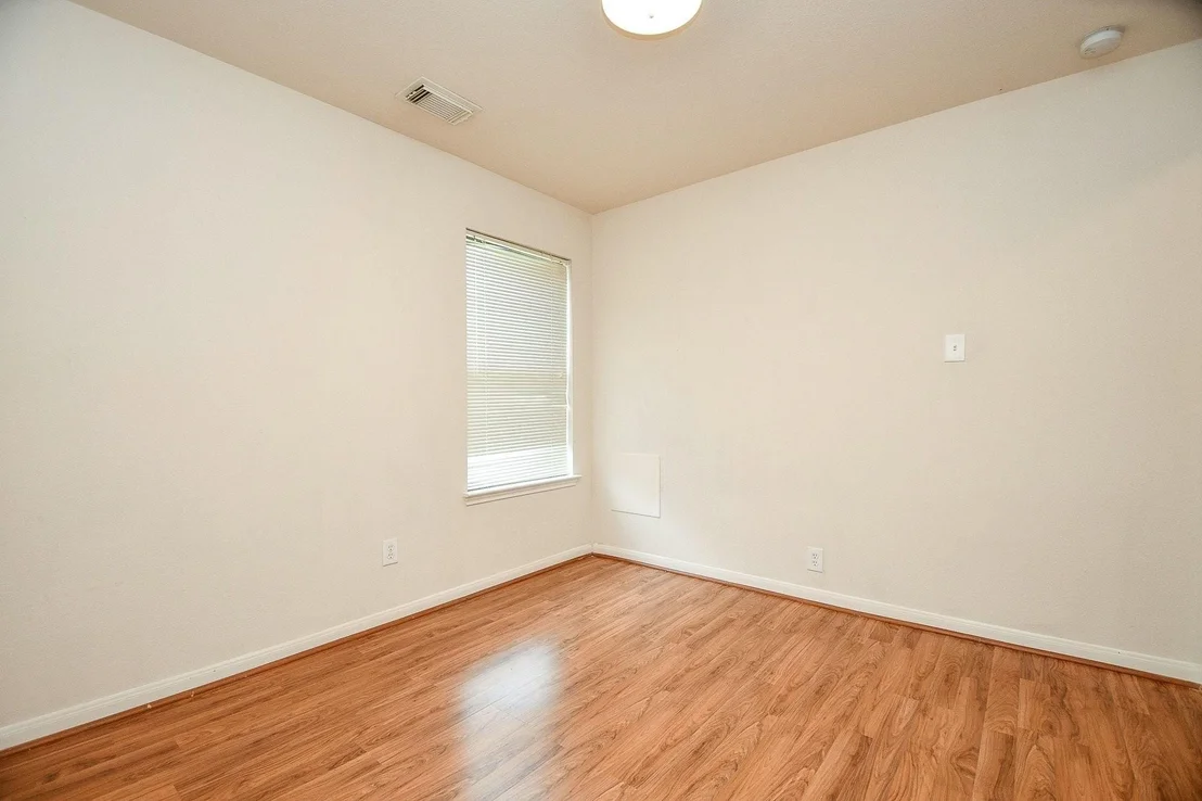 Photo of 29530 Legends Glen Drive