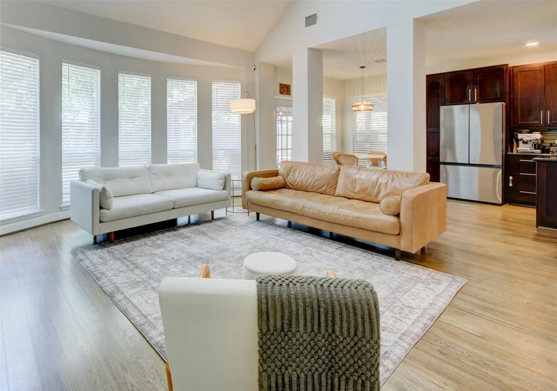 Photo of 8026 Clarion Way