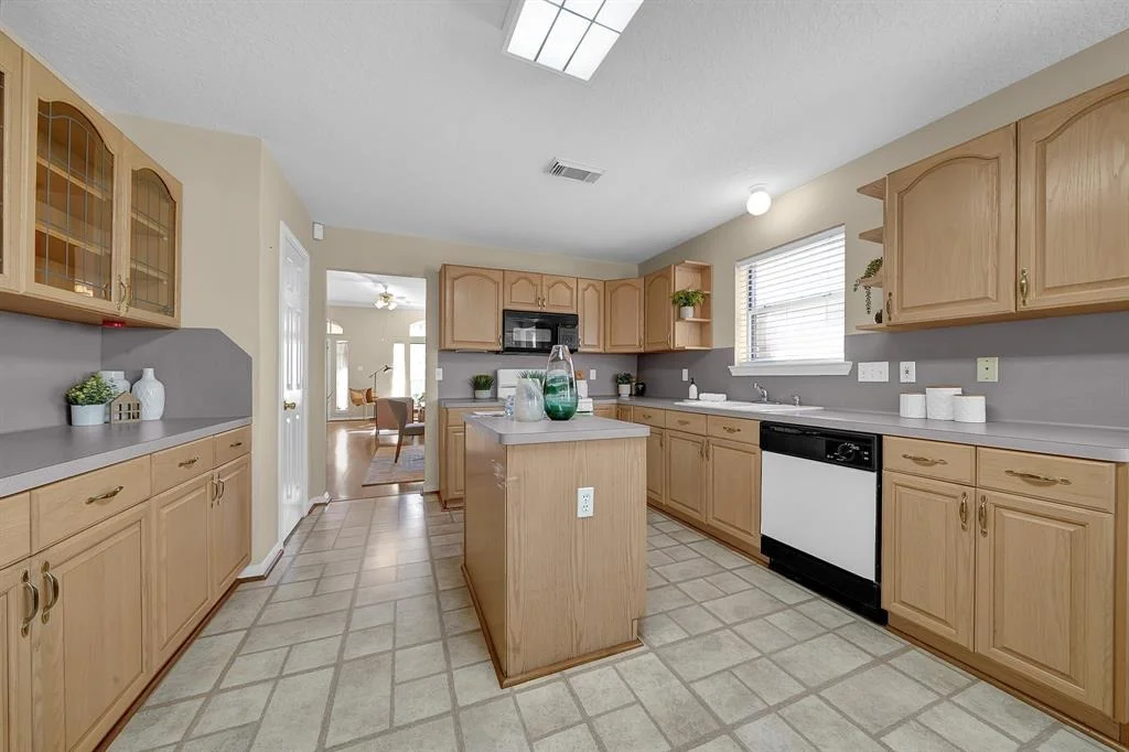 Photo of 21018 Carmel Valley Drive