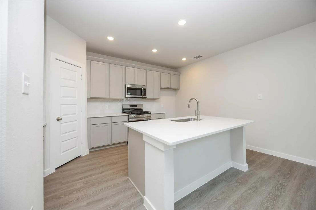 Photo of 1218 Lilly Lane