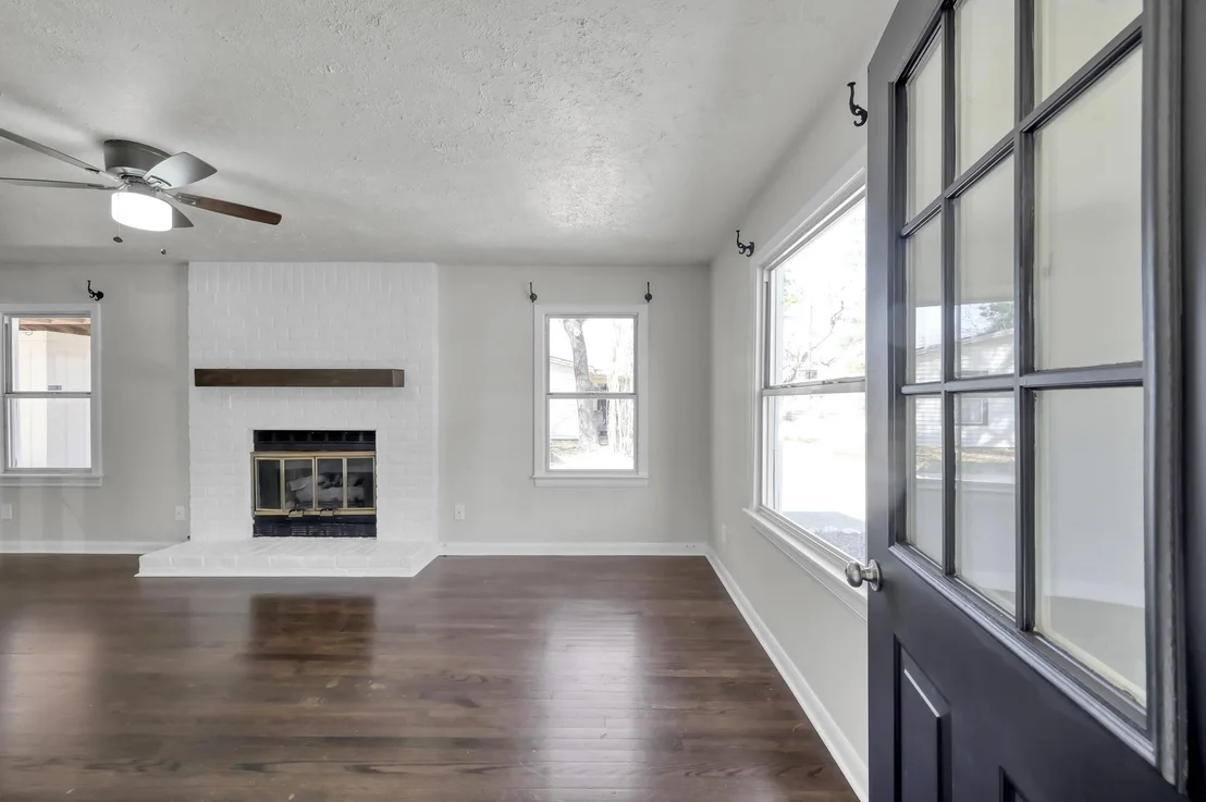 Photo of 311 Harris Boulevard