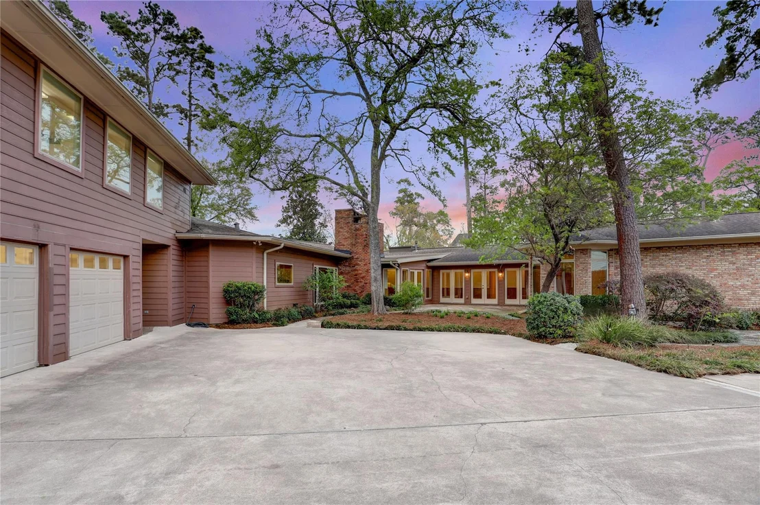 Photo of 309 Westminster Drive