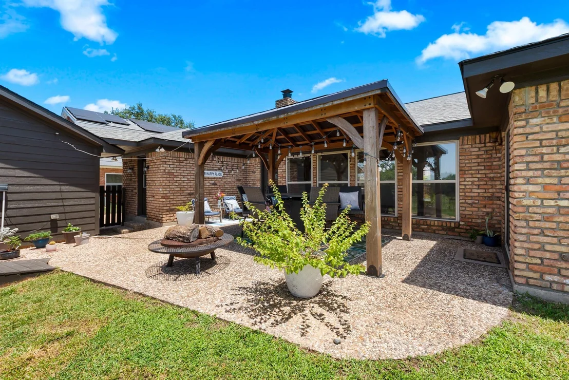 Photo of 2307 Quail Hollow Drive