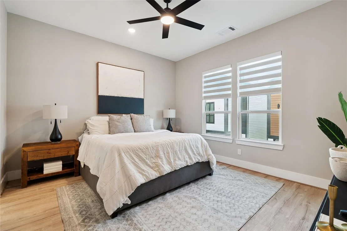 Photo of Unit E at 4013 Griggs Road