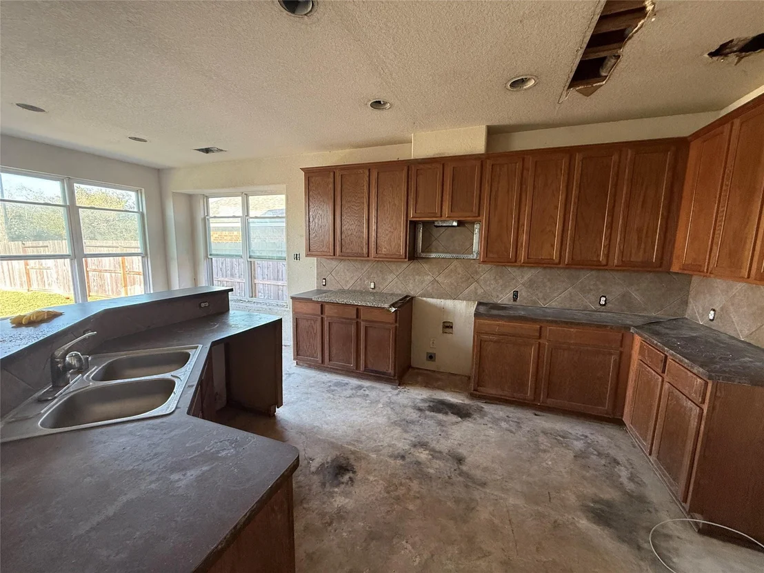 Photo of 5210 Benton Drive
