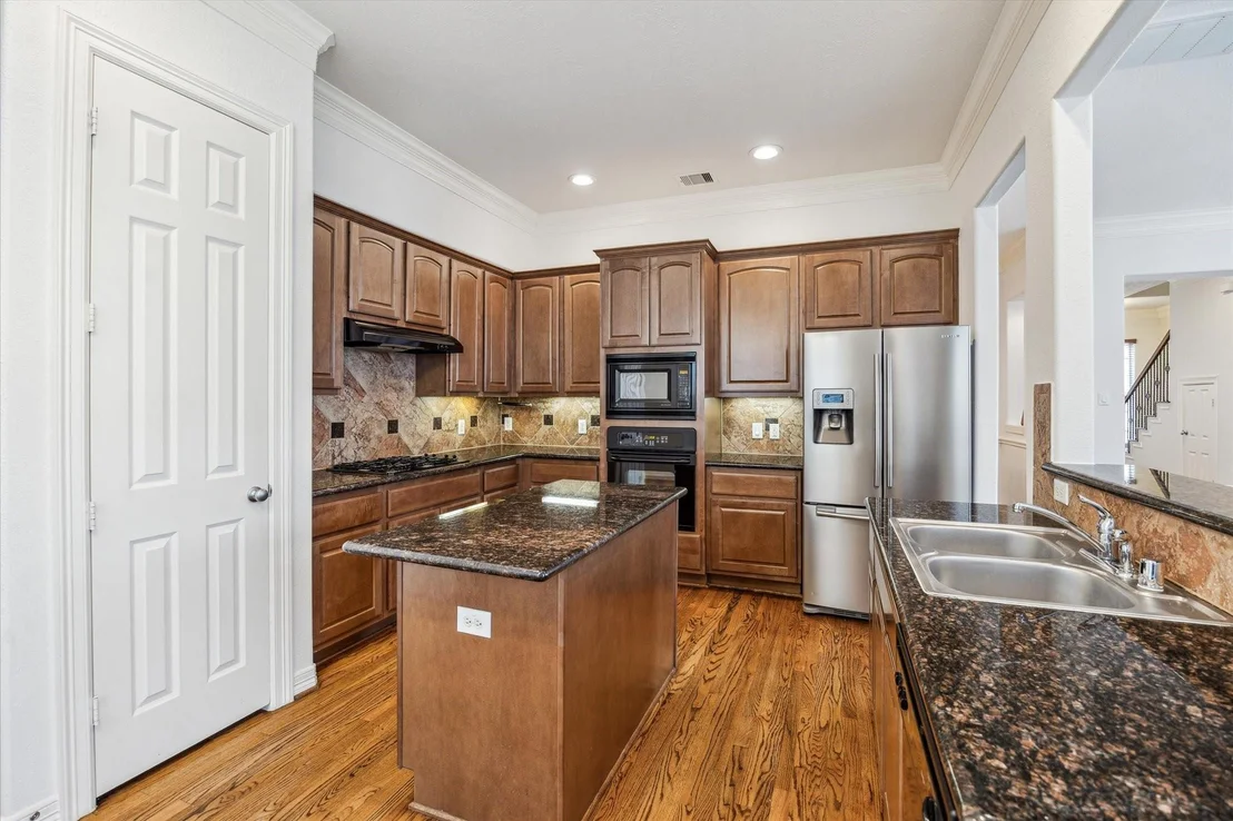 Photo of 3203 Holly Path Drive