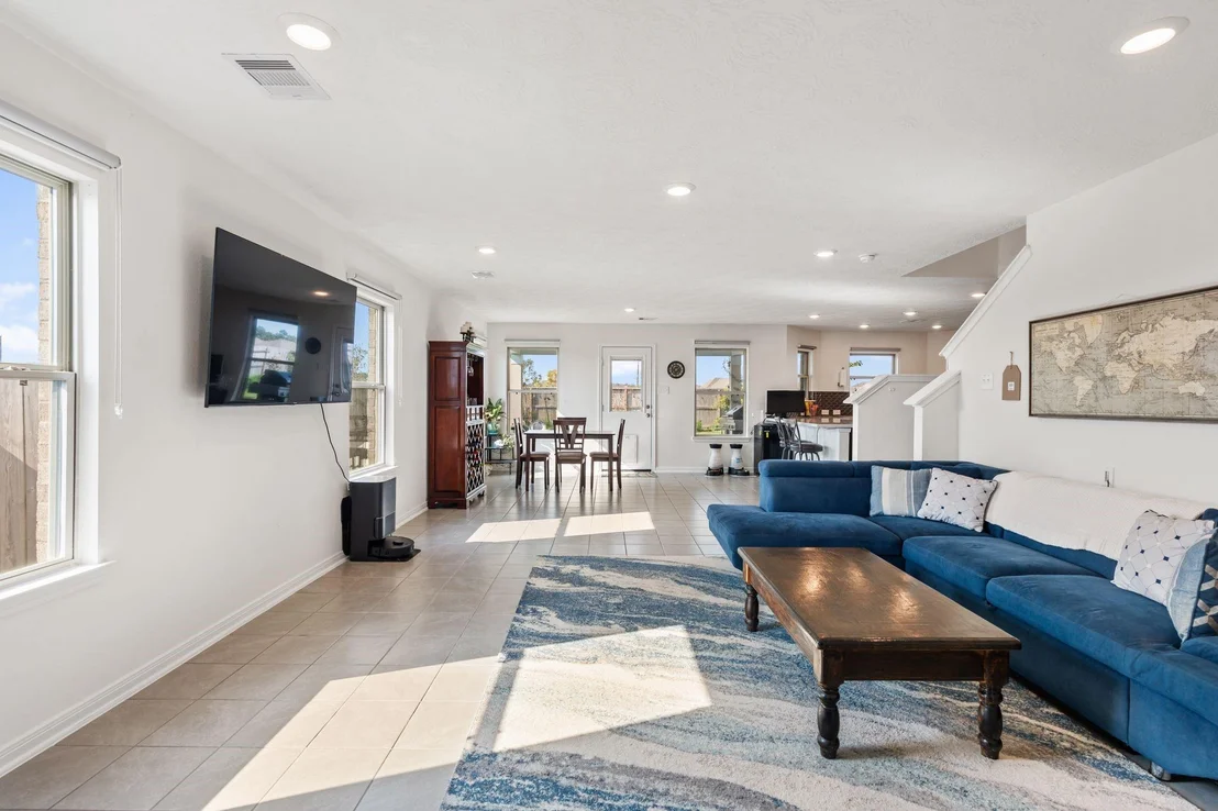 Photo of 15523 Fellswood Drive