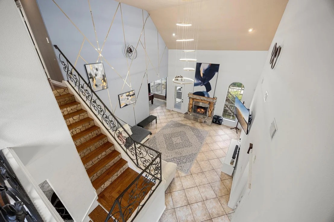 Photo of 21427 Tophill Drive
