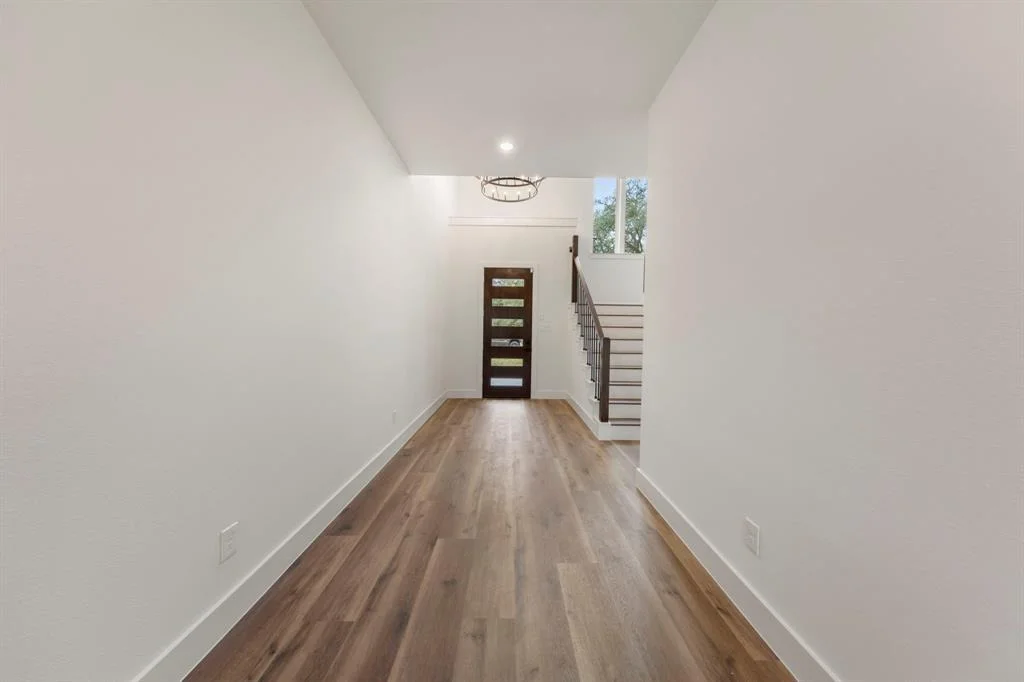 Photo of 21814 White Oak View Drive
