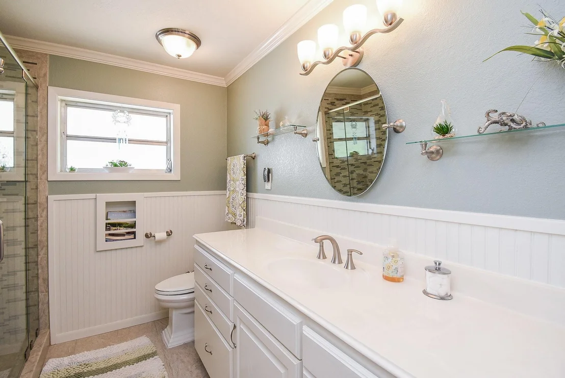 Photo of 2101 Meadow Lane