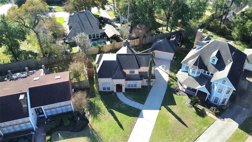 Photo of 6231 Oak Pass Drive