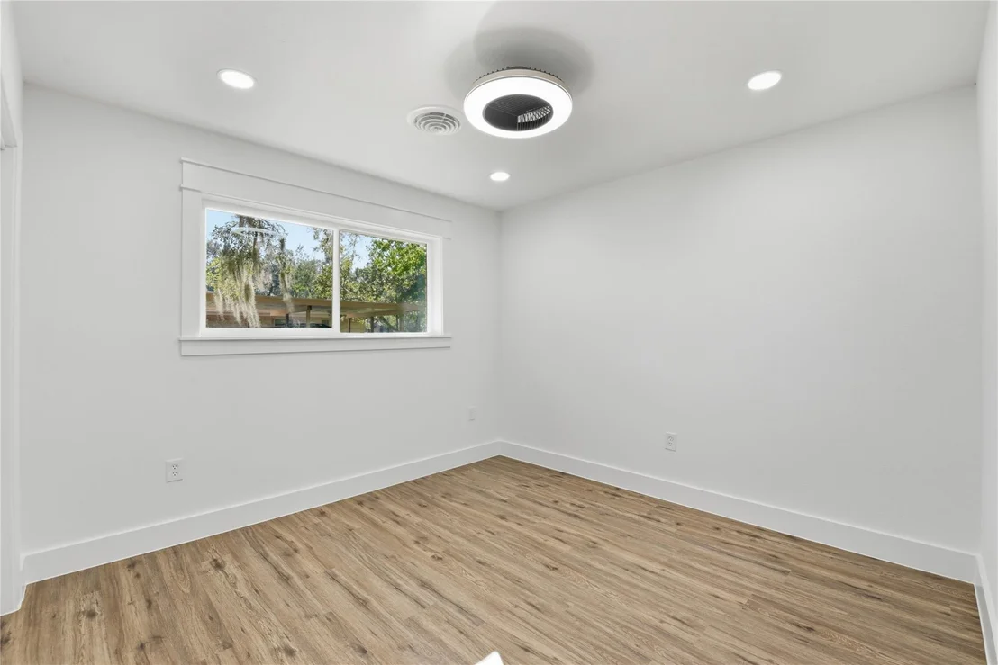Photo of 126 Daisy Street