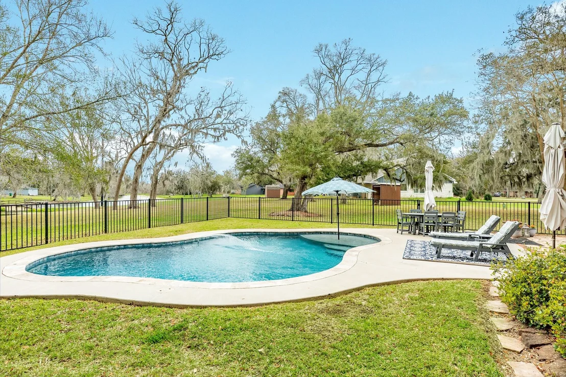 Photo of 2403 Whitetail Lane