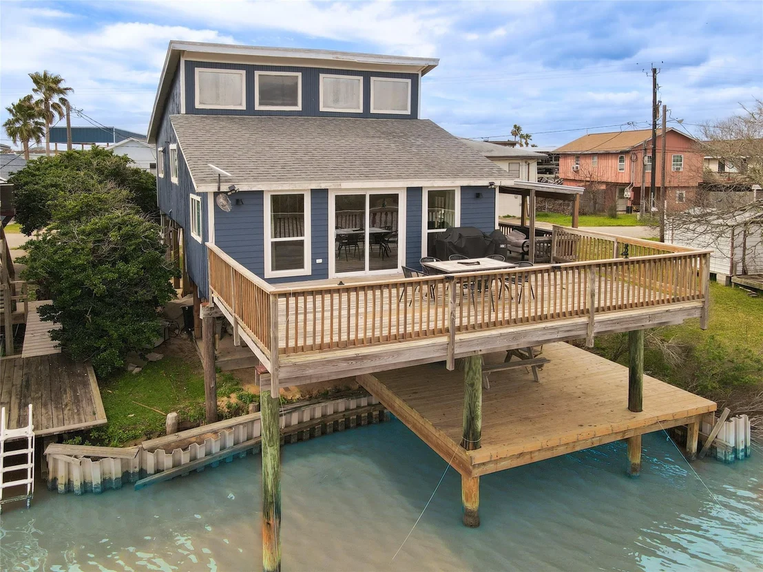 Photo of 411 Galley Way